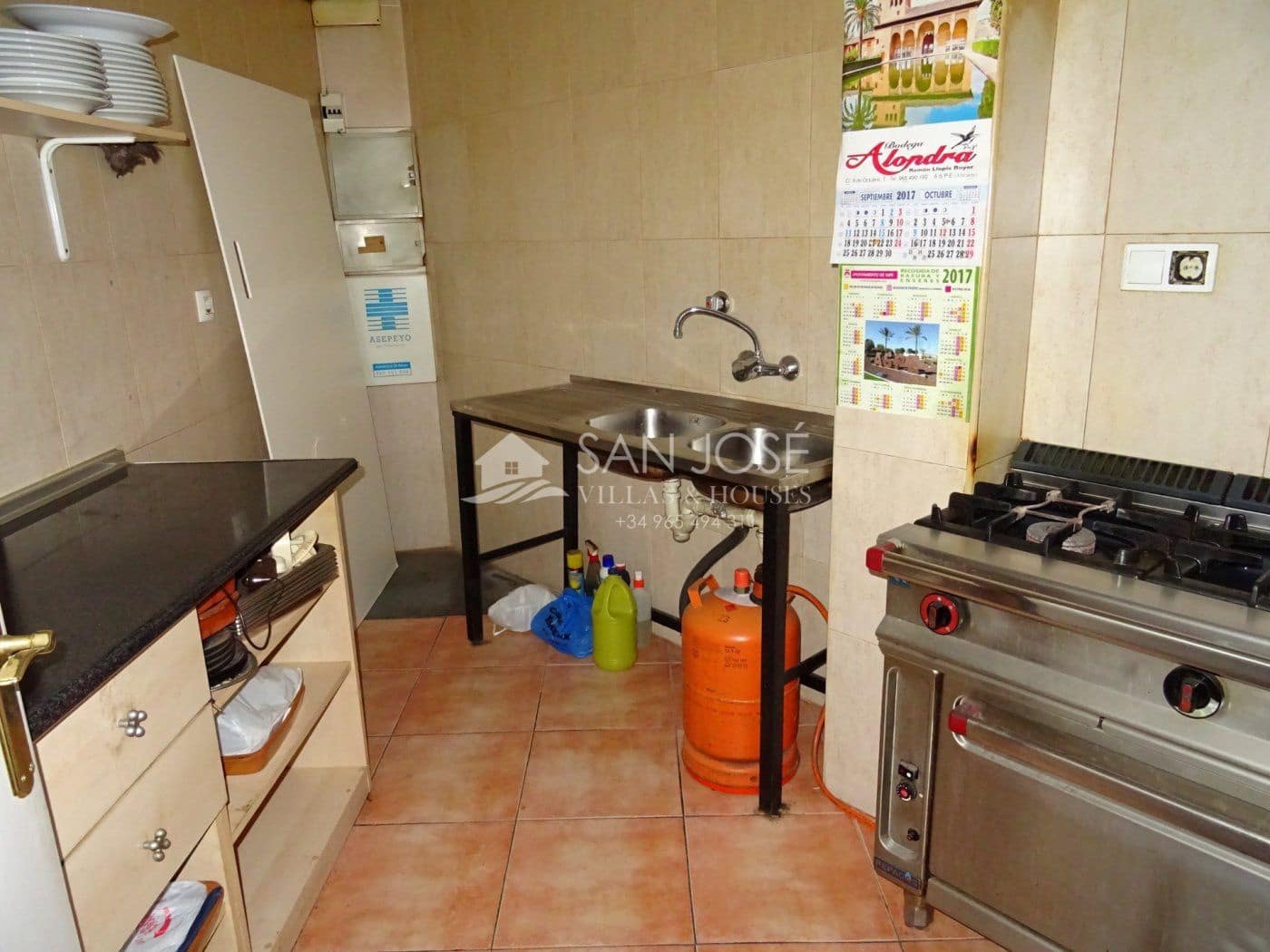 Virksomhed til leje i Aspe - € 675 (Ref: 4283926)