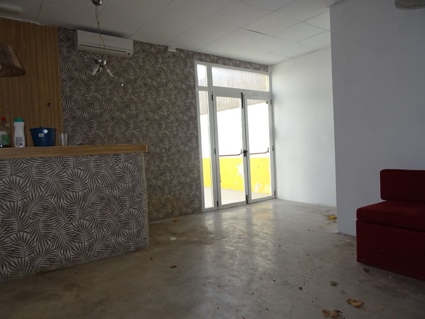 Commercial for sale in Aspe - € 400,000 (Ref: 4310975)