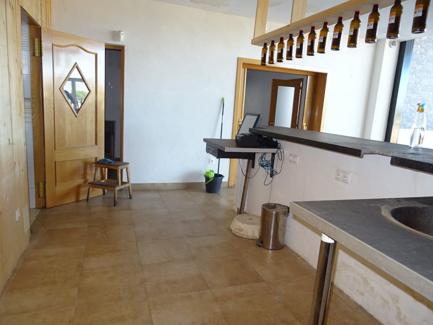 Commercial for sale in Aspe - € 400,000 (Ref: 4310975)