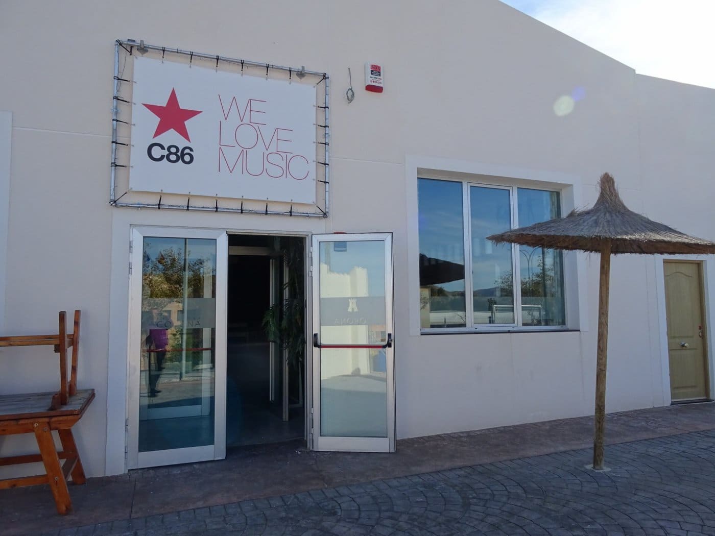 Commercial for sale in Aspe - € 400,000 (Ref: 4310975)