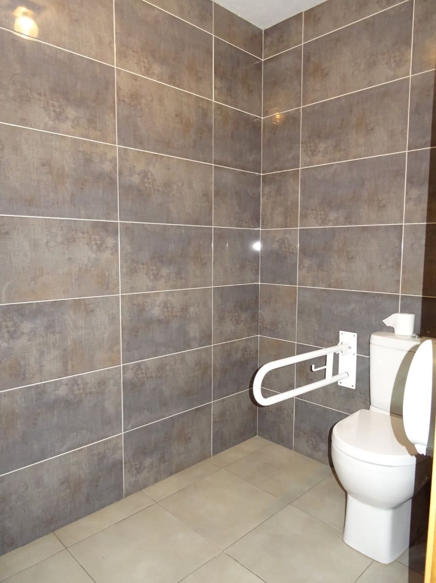 Commercial for sale in Aspe - € 400,000 (Ref: 4310975)