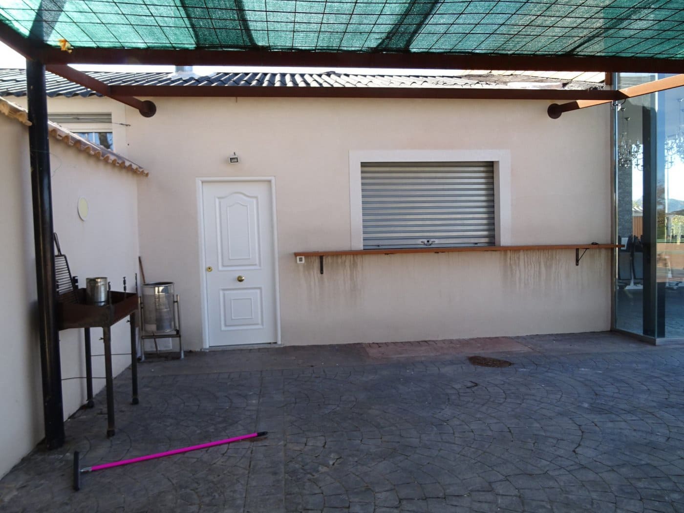 Commercial for sale in Aspe - € 400,000 (Ref: 4310975)