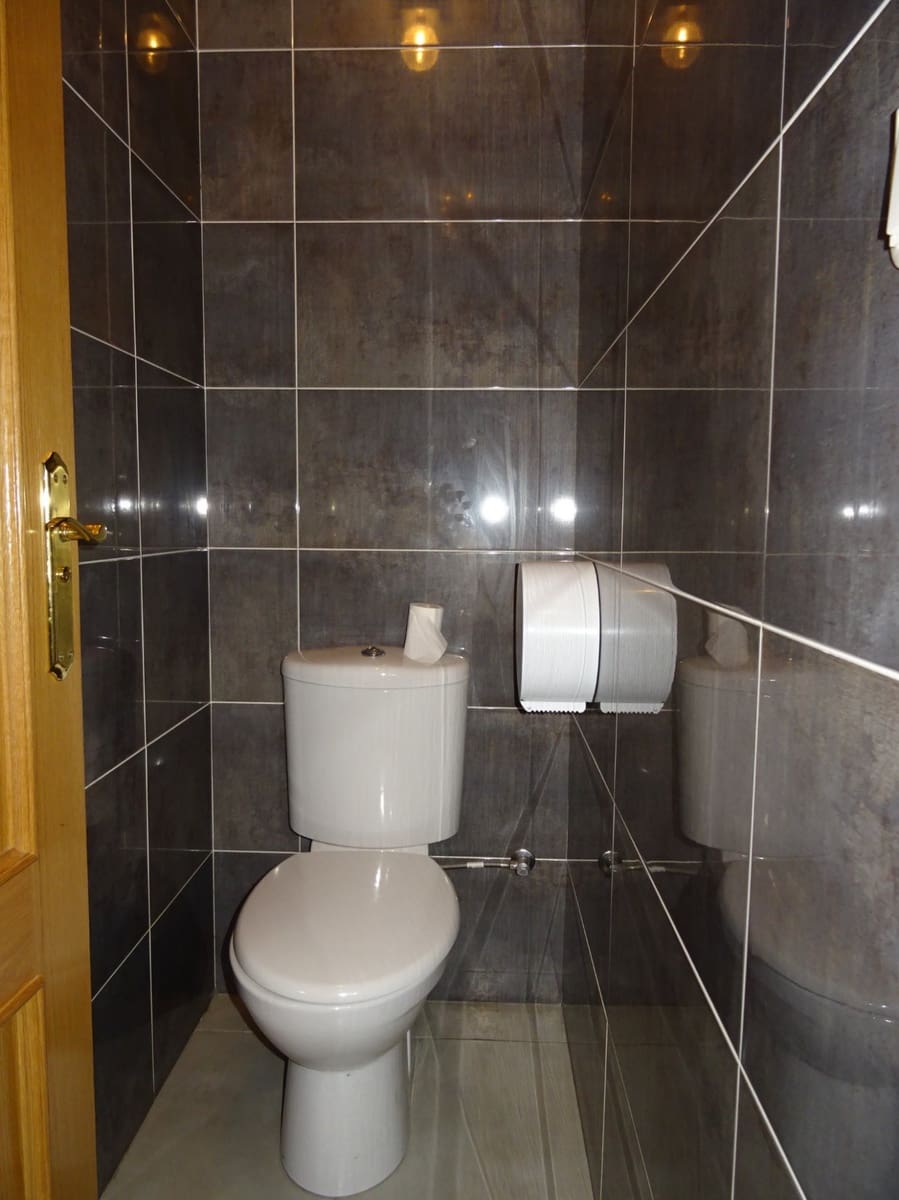 Commercial for sale in Aspe - € 400,000 (Ref: 4310975)