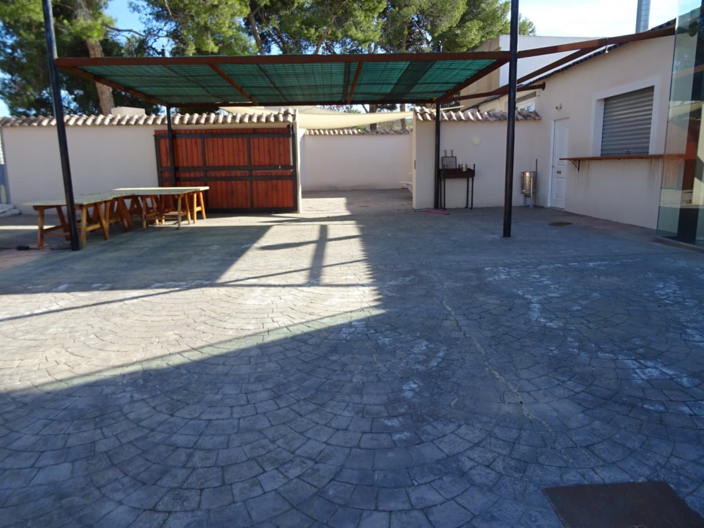 Commercial for sale in Aspe - € 400,000 (Ref: 4310975)