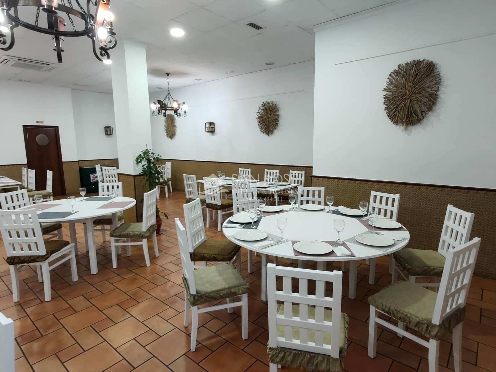 Commercial for sale in Aspe - € 187,260 (Ref: 4429370)