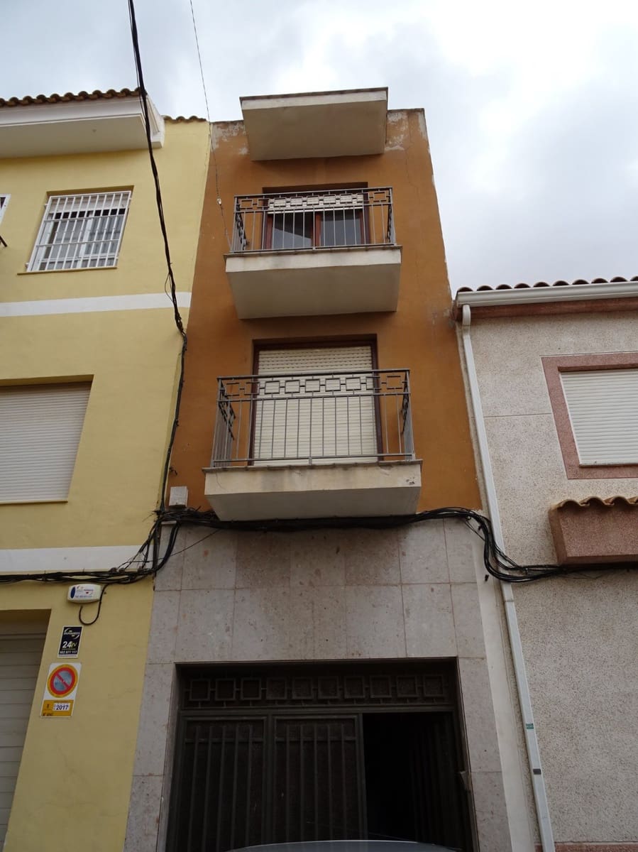 8 bedroom Apartment for sale in Hondon de las Nieves - € 208,470 (Ref: 4510095)