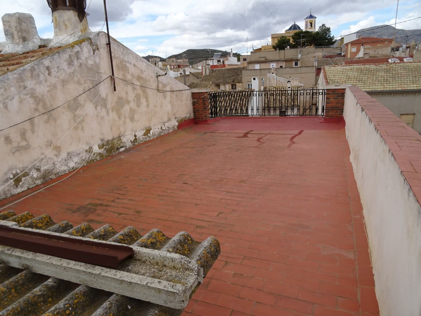 8 bedroom Apartment for sale in Hondon de las Nieves - € 208,470 (Ref: 4510095)