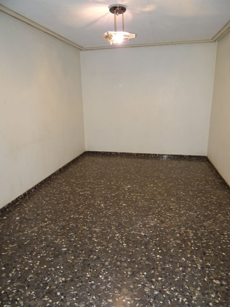 8 bedroom Apartment for sale in Hondon de las Nieves - € 208,470 (Ref: 4510095)