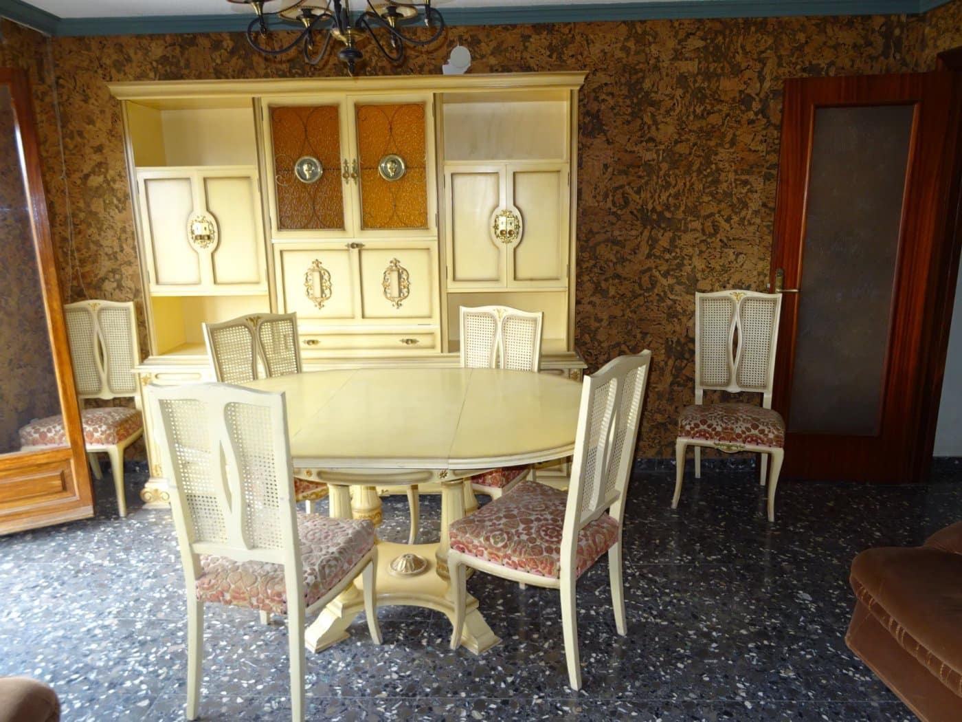 8 bedroom Apartment for sale in Hondon de las Nieves - € 208,470 (Ref: 4510095)