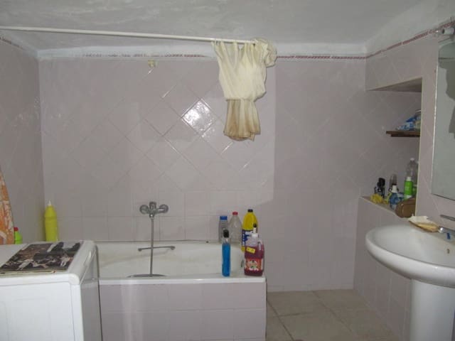 4 bedroom Cave House for sale in Casas del Senor, Monóvar / Monóver - € 110,000 (Ref: 4520331)