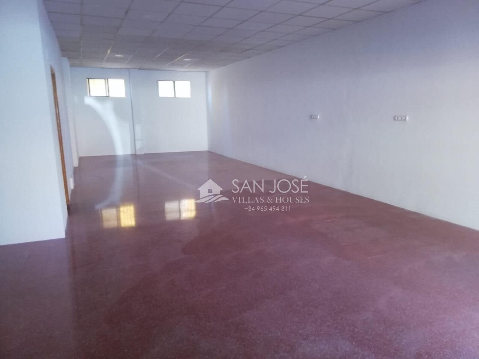 Erhverv til salg i Aspe - € 220.000 (Ref: 4547986)