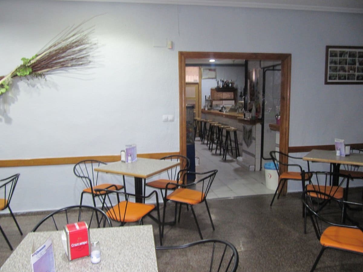 Business for sale in Novelda - € 151,050 (Ref: 4963495)