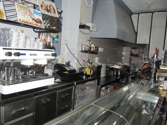 Business for sale in Novelda - € 151,050 (Ref: 4963495)