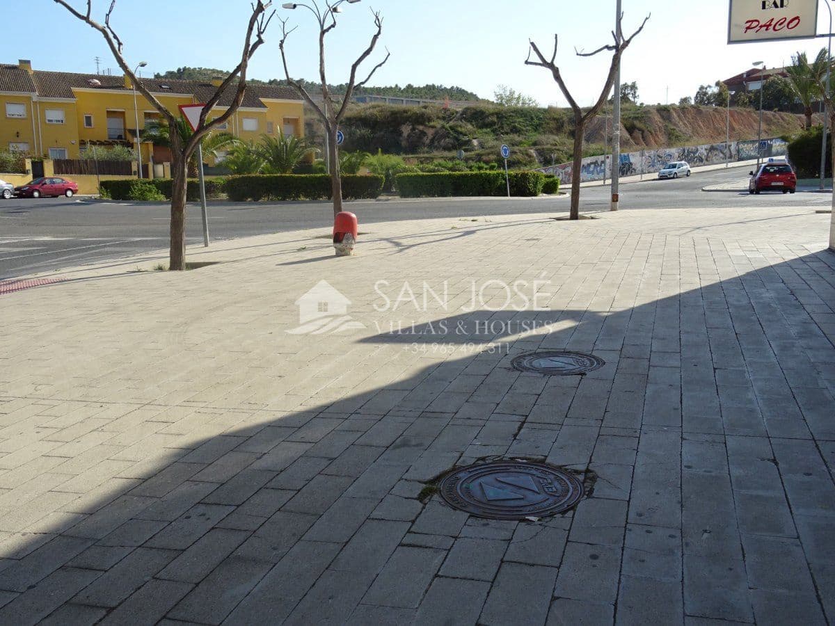 Kommersiell til salgs i Aspe - € 94 840 (Ref: 5336887)