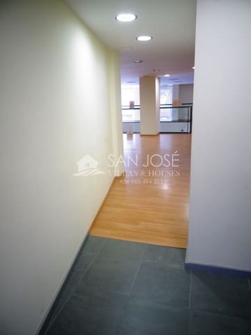 Kommersiell til salgs i Aspe - € 700 000 (Ref: 5336893)