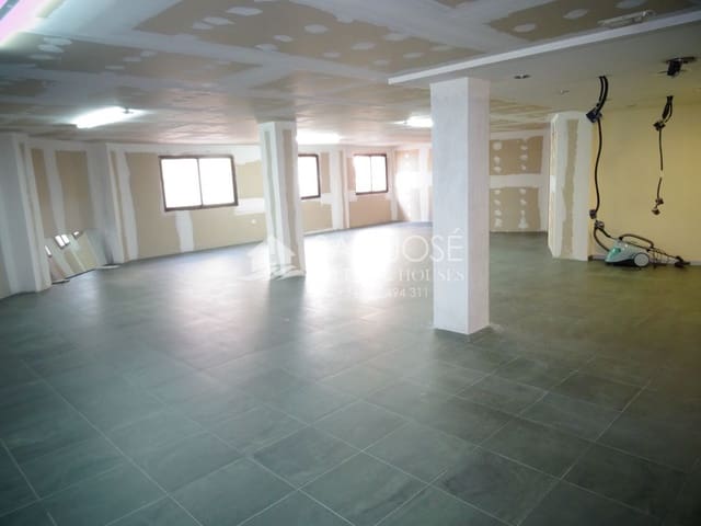 Kommersiell til salgs i Aspe - € 700 000 (Ref: 5336893)