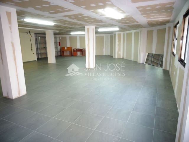 Kommersiell til salgs i Aspe - € 700 000 (Ref: 5336893)