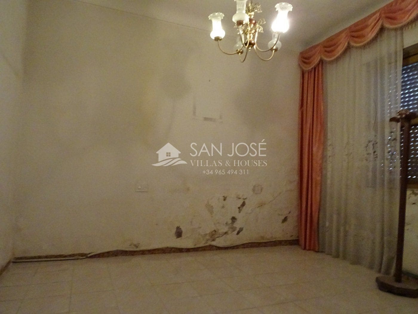 8 Zimmer Haus zu verkaufen in Aspe - 96.050 € (Ref: 6195394)