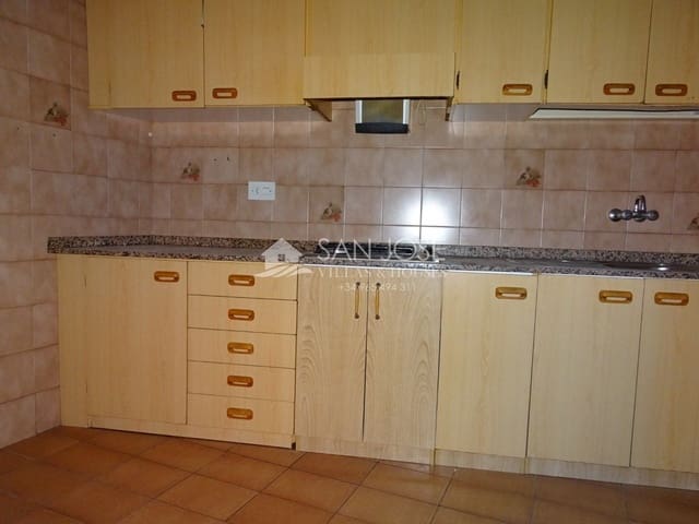 8 bedroom Townhouse for sale in Aspe - € 96,050 (Ref: 6195394)