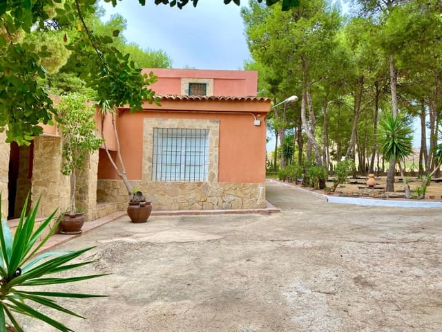 5 bedroom Villa for sale in Agost with pool garage - € 424,200 (Ref: 6195400)