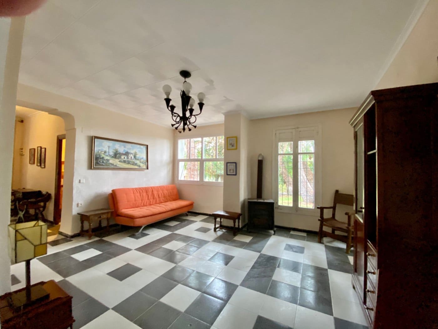 5 bedroom Villa for sale in Agost with pool garage - € 424,200 (Ref: 6195400)