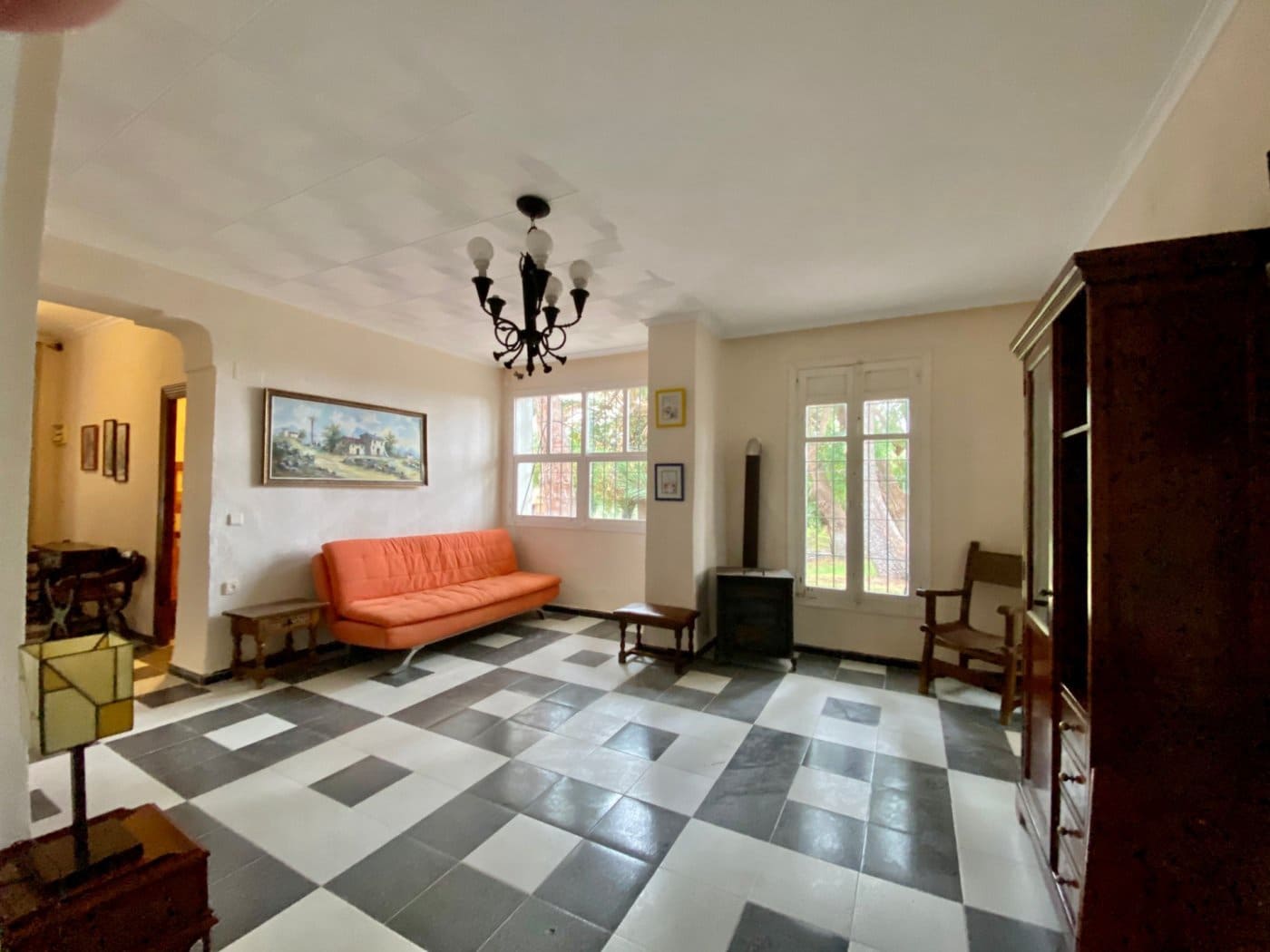 5 bedroom Villa for sale in Agost with pool garage - € 424,200 (Ref: 6195400)