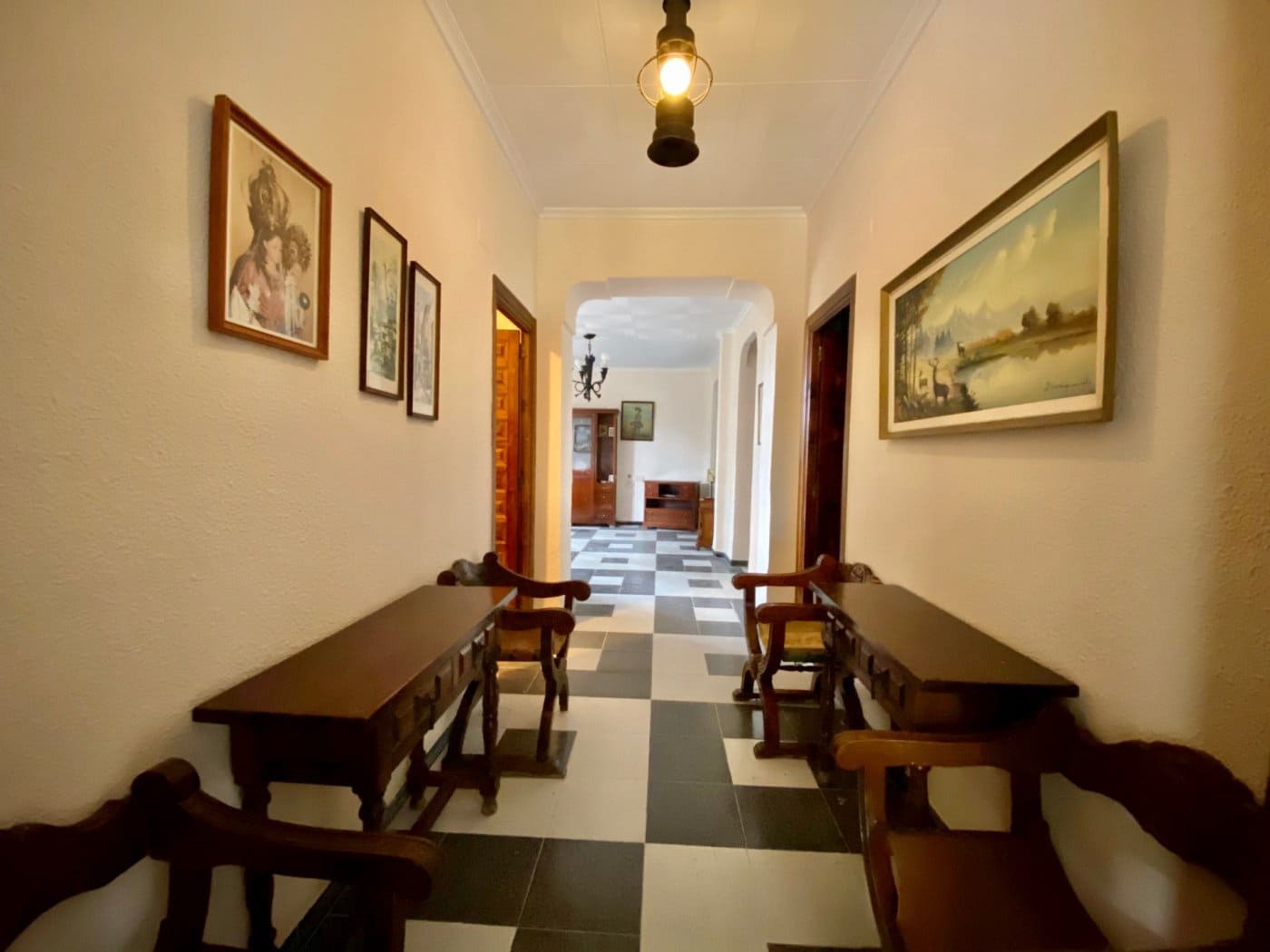 5 bedroom Villa for sale in Agost with pool garage - € 424,200 (Ref: 6195400)