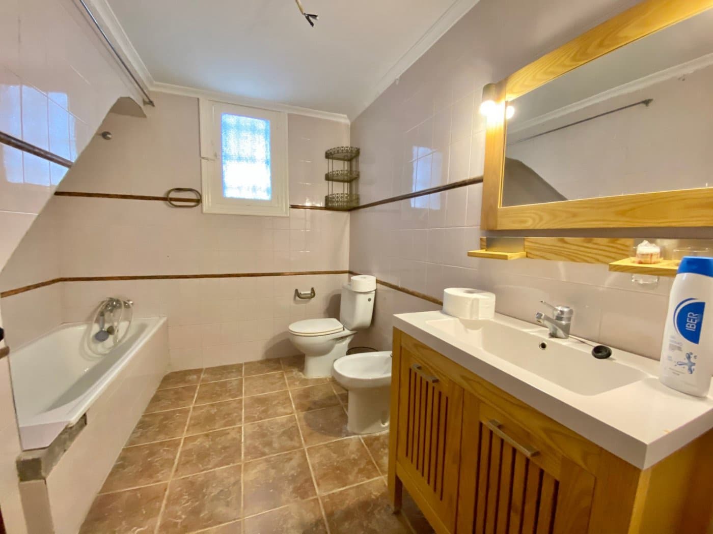 5 bedroom Villa for sale in Agost with pool garage - € 424,200 (Ref: 6195400)