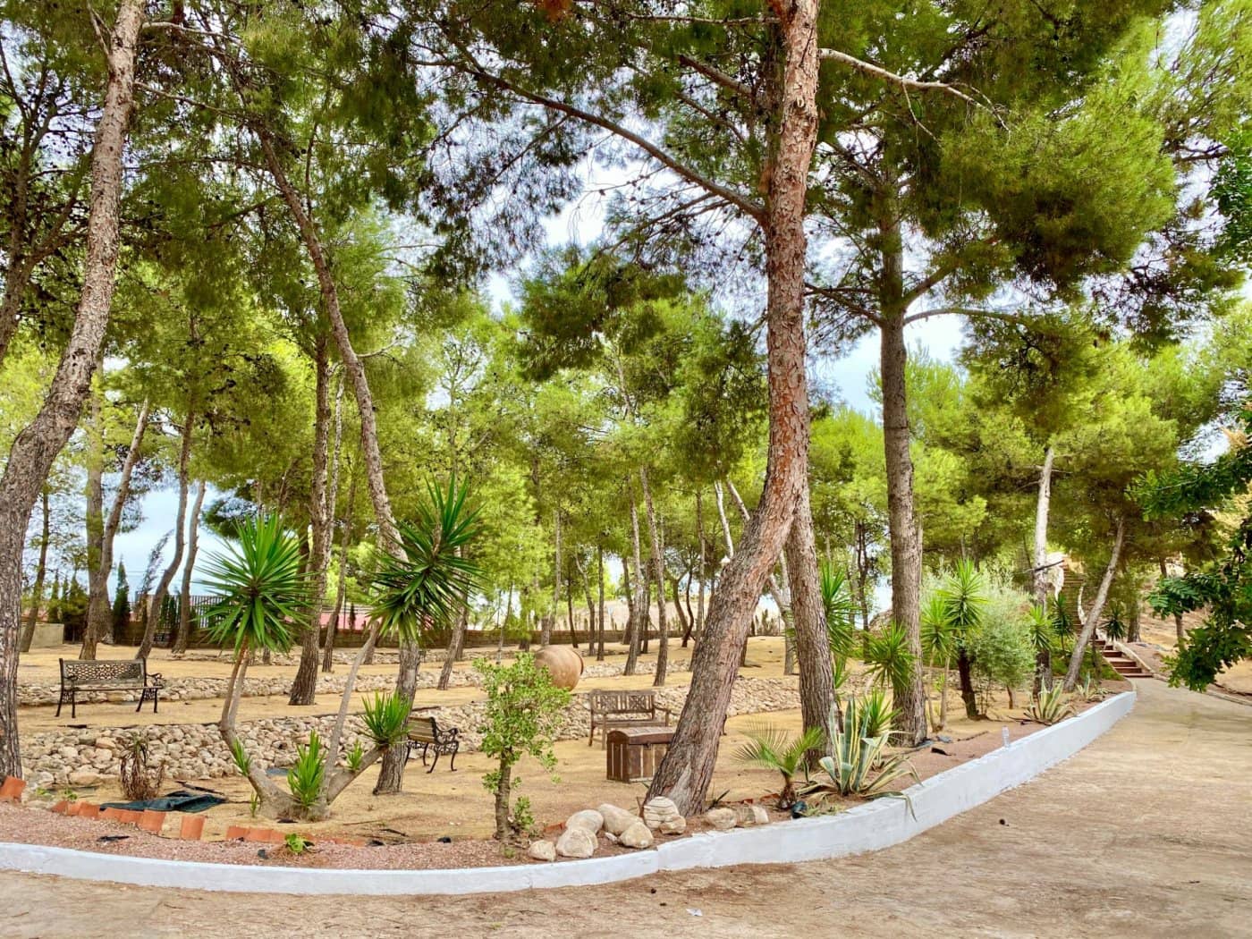 5 bedroom Villa for sale in Agost with pool garage - € 424,200 (Ref: 6195400)