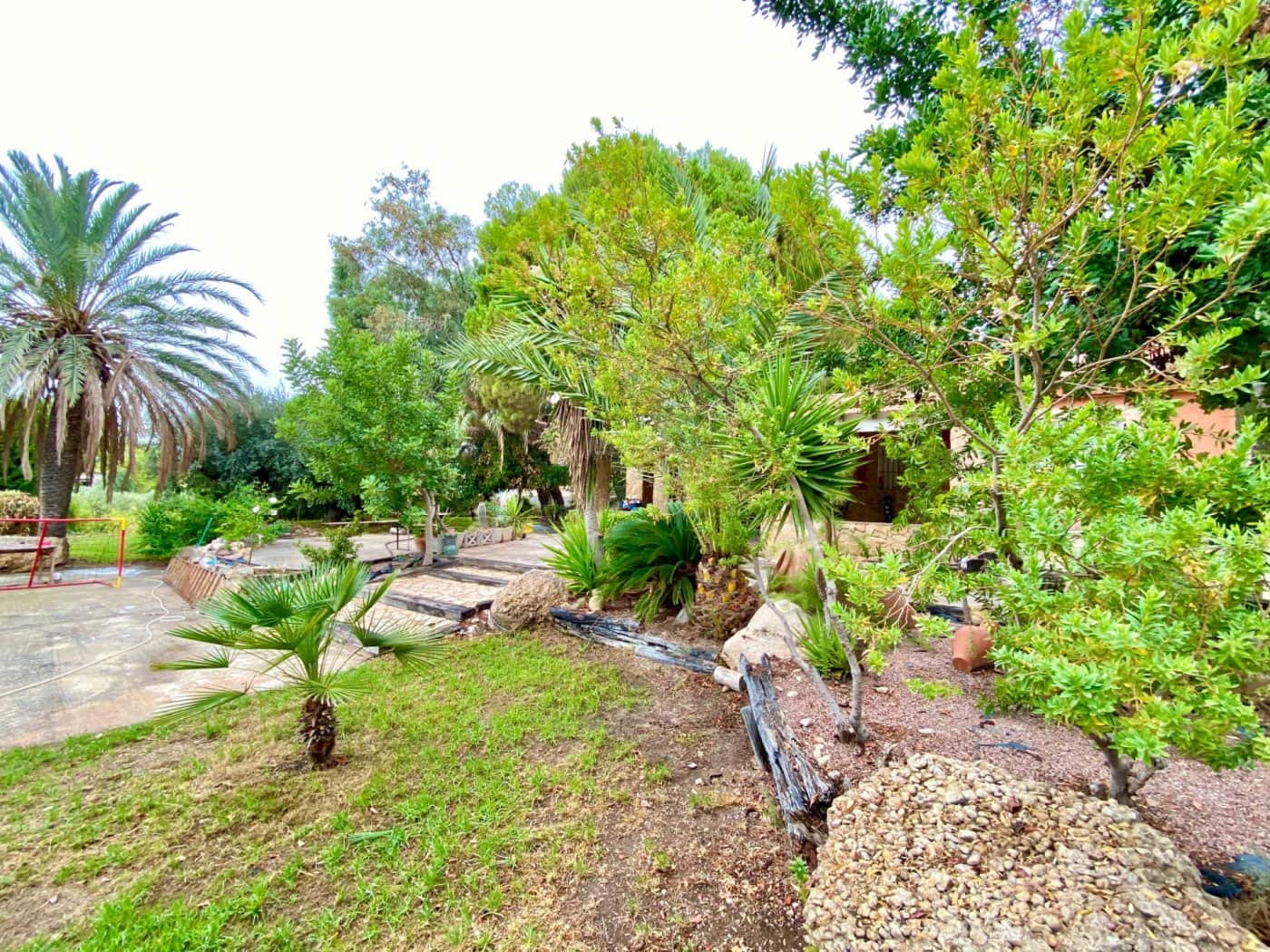 5 bedroom Villa for sale in Agost with pool garage - € 424,200 (Ref: 6195400)