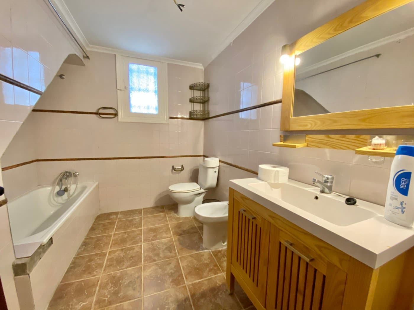 5 bedroom Villa for sale in Agost with pool garage - € 424,200 (Ref: 6195400)