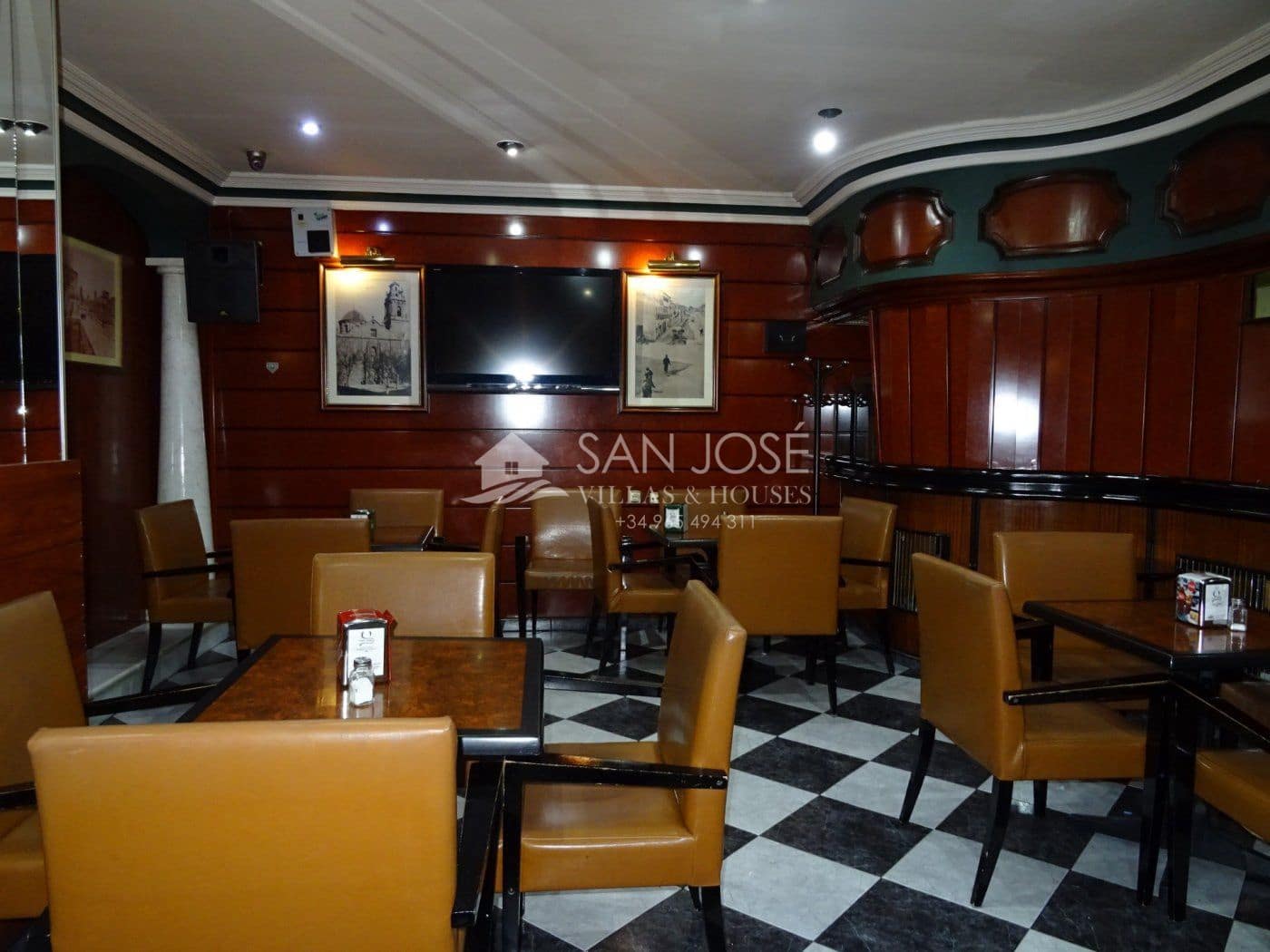 Virksomhed til salg i Aspe - € 800.000 (Ref: 6195407)