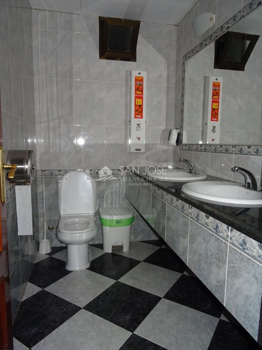 Virksomhed til salg i Aspe - € 800.000 (Ref: 6195407)