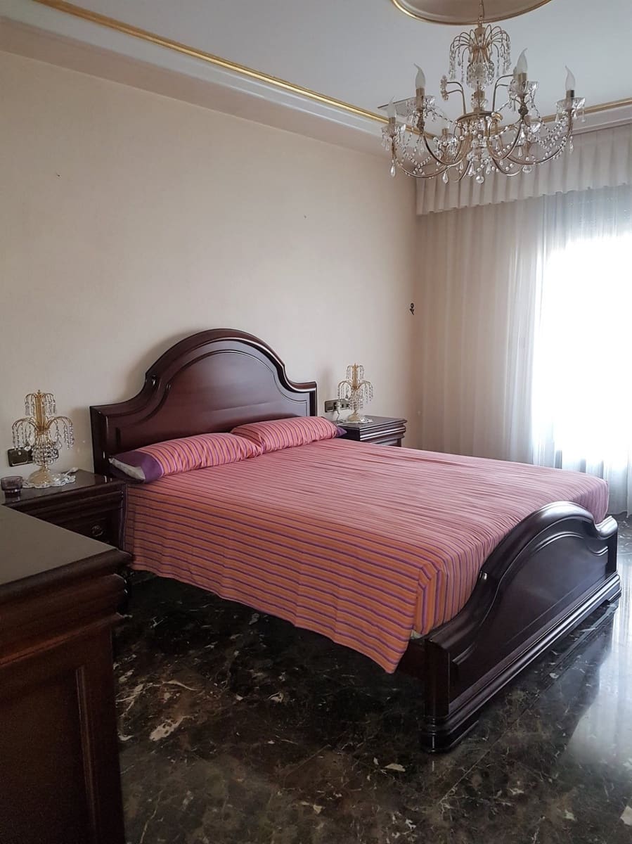 4 chambre Villa/Maison à vendre à Novelda avec garage - 900 545 € (Ref: 6195444)