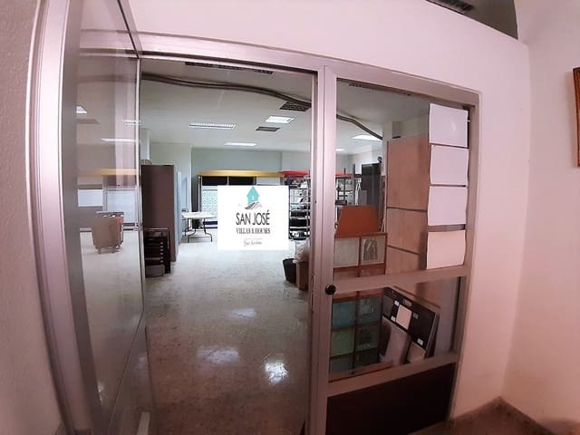 Commercieel te koop in Novelda - € 156.050 (Ref: 6195550)