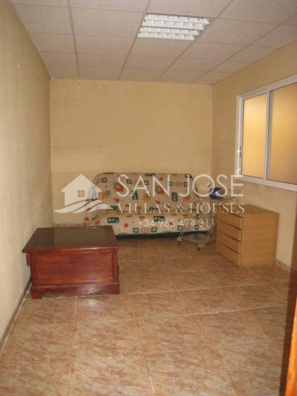 Azienda in vendita in Aspe - 300.000 € (Rif: 6195652)