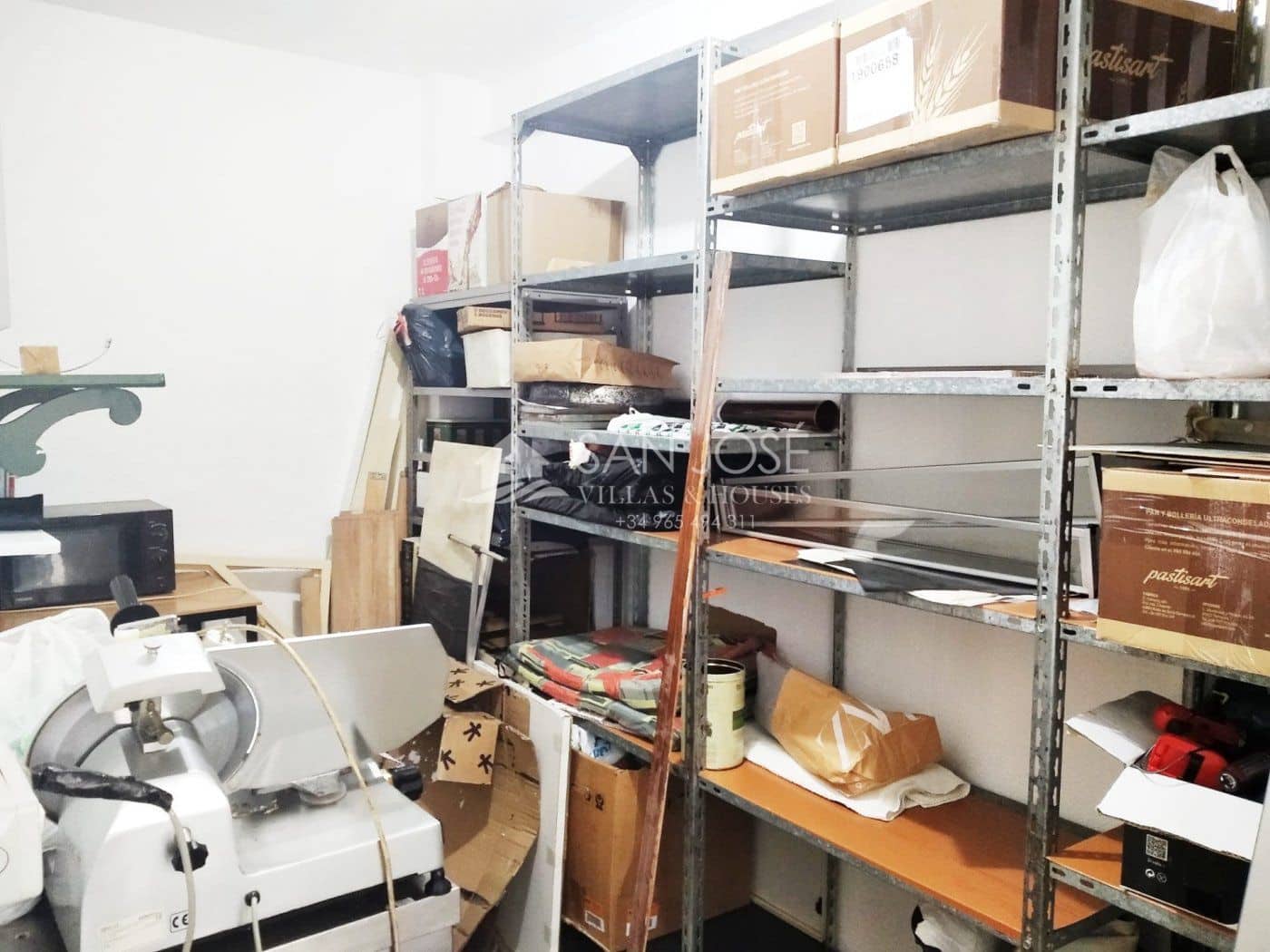 Kaupallinen myytävänä paikassa Elche / Elx - 156 050 € (Ref: 6196020)