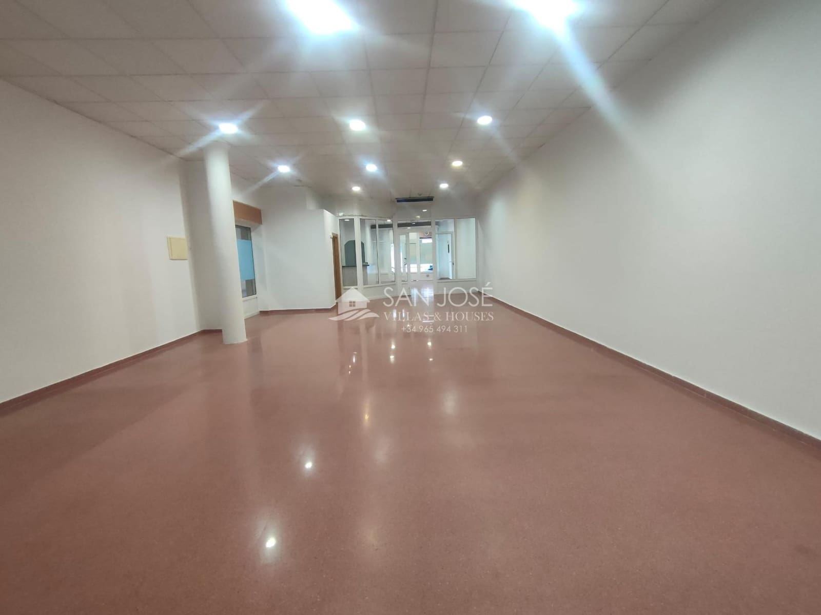 Commercial for sale in Aspe - € 126,000 (Ref: 6196116)