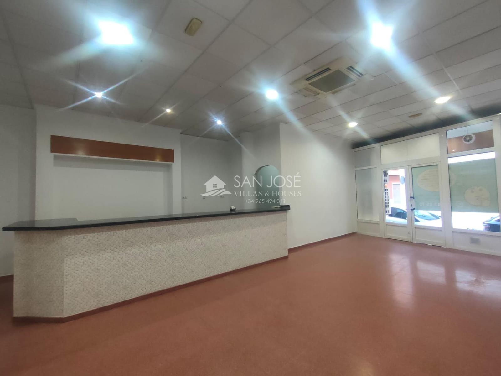 Commercial for sale in Aspe - € 126,000 (Ref: 6196116)