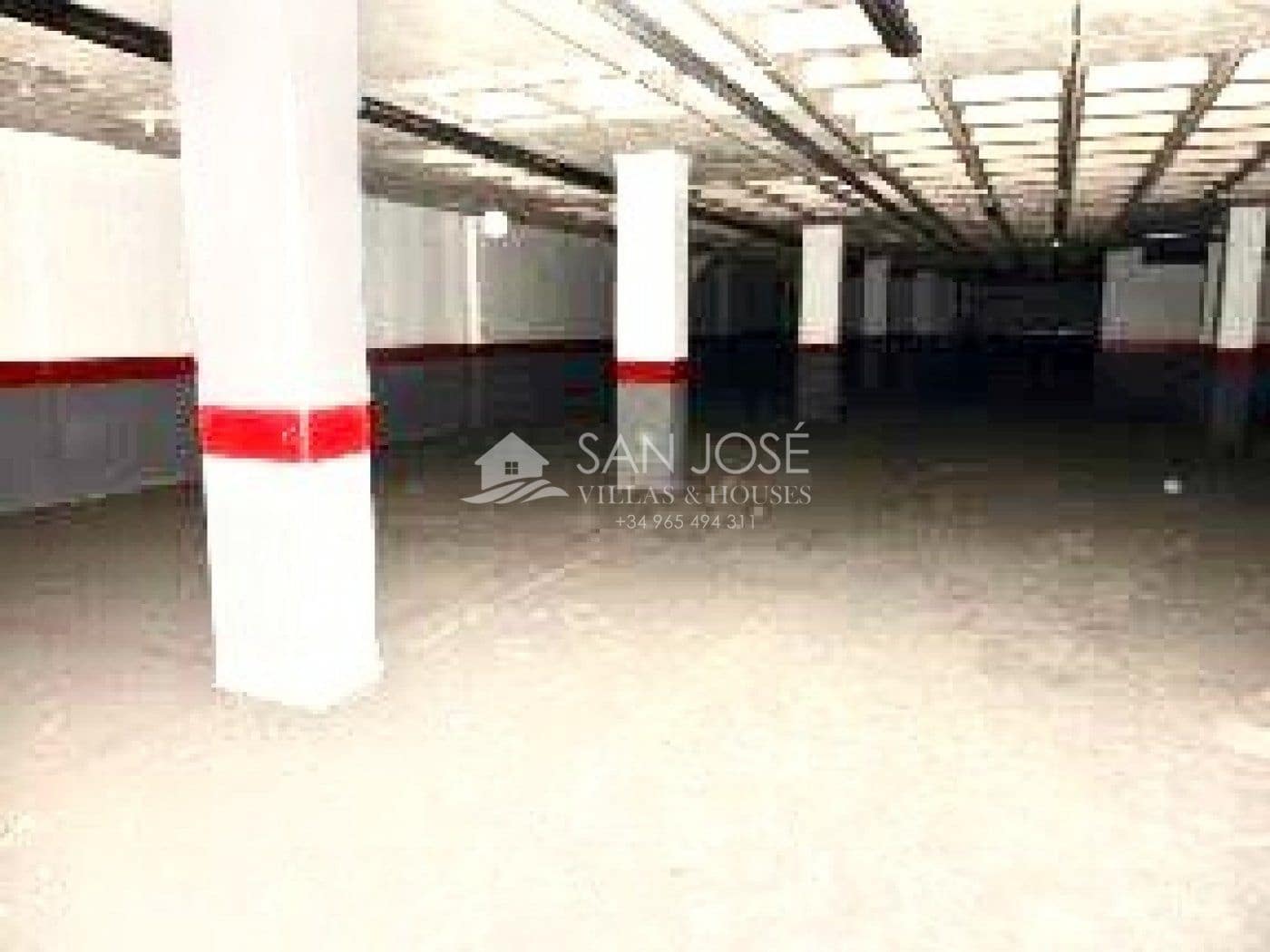 Komercyjne na sprzedaż w Elche / Elx - 850 000 € (Ref: 6196229)