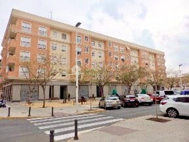 Commercial for sale in Elche / Elx - € 850,000 (Ref: 6196229)