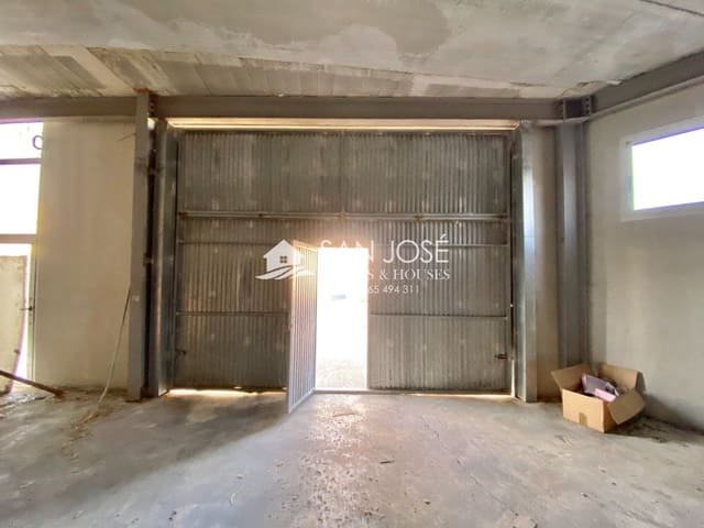 Bedrift til salgs i Sax - € 750 000 (Ref: 6196230)