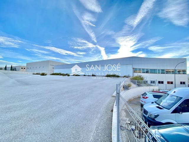 Bedrift til salgs i Sax - € 750 000 (Ref: 6196230)