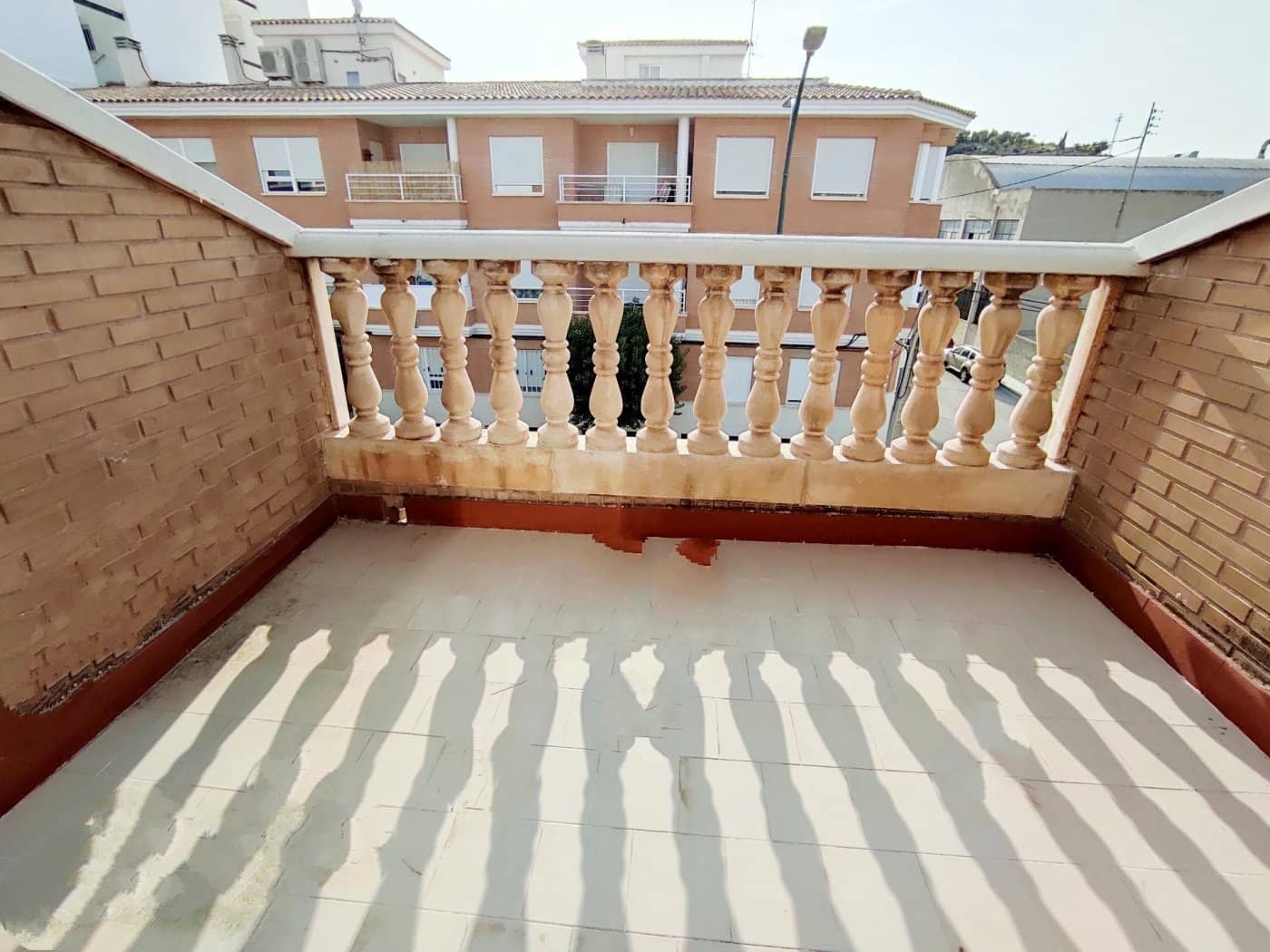 3 soveværelse Rækkehus til salg i Petrel / Petrer med garage - € 179.260 (Ref: 6196299)