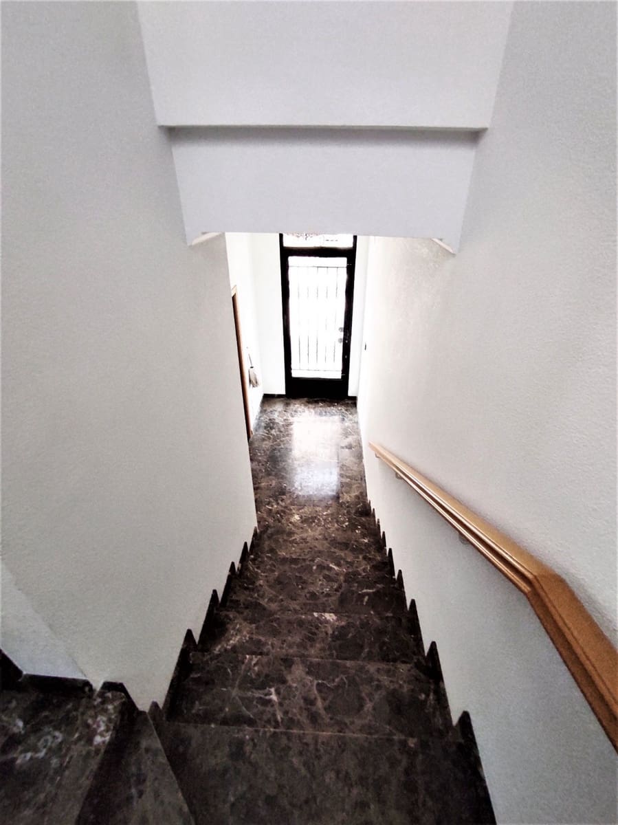 3 soveværelse Rækkehus til salg i Petrel / Petrer med garage - € 179.260 (Ref: 6196299)