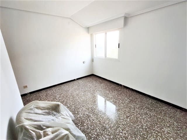 3 sovrum Radhus till salu i Petrel / Petrer med garage - 179 260 € (Ref: 6196299)