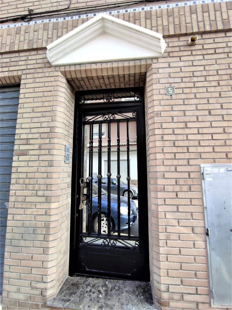 3 soveværelse Rækkehus til salg i Petrel / Petrer med garage - € 179.260 (Ref: 6196299)