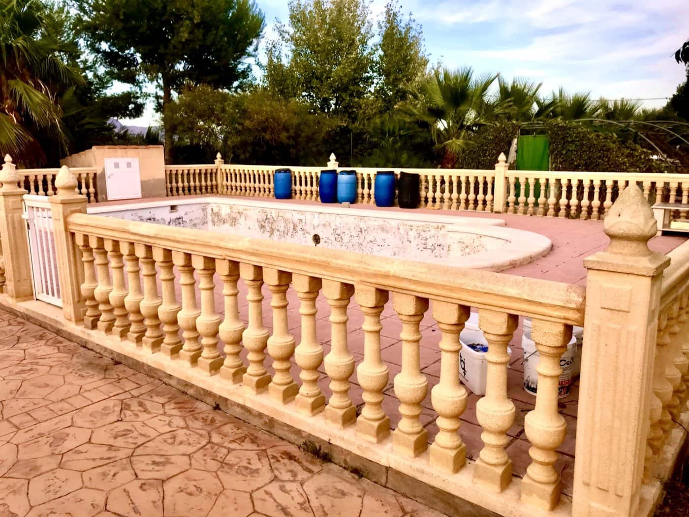 4 bedroom Villa for sale in Aspe with pool - € 362,705 (Ref: 6196406)