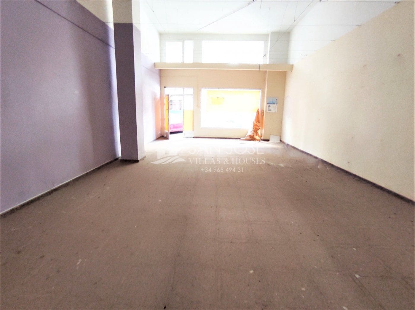 Commercial for rent in Novelda - € 500 (Ref: 6196505)