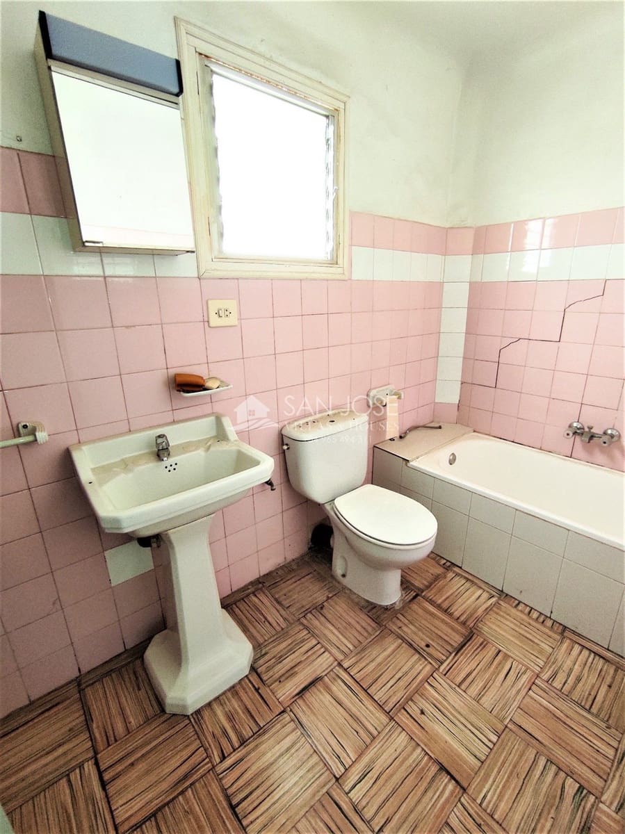 7 soveværelse Byhus til salg i Novelda - € 146.050 (Ref: 6196514)